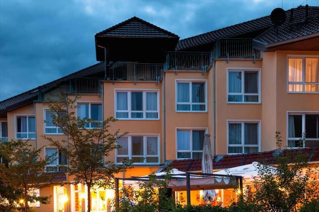Seehotel am Suedhorn Wendisch Rietz Exterior foto